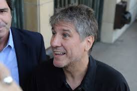 Un cantante a la política y las giras de Amado Boudou