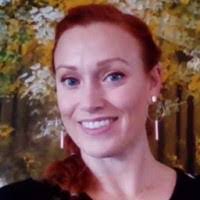 Flora Stein's Instagram, Twitter & Facebook