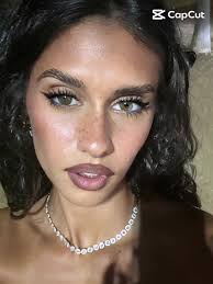 Occhio Diverso: Un'Osservazione Affascinante