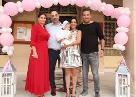 Tα κιλά στον έβδομο μήνα της εγκυμοσύνης της και ο επικείμενος γάμος της πριν τη γέννα. Katerina Tsabaloy Milhse Gia To Mwraki Poy Exase Star Gr