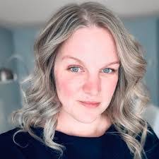 April Humphrey's Instagram, Twitter & Facebook