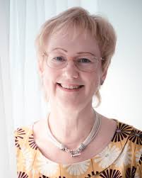 Amazon.com: Fiona Wilkinson: books, biography, latest update