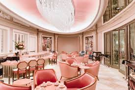 The Ultimate Travel Guide To Charleston South Carolina Jetsetchristina In 2020 South Carolina Travel Charleston Hotels Charleston Travel Guide