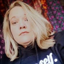 Lacey Purdy's Instagram, Twitter & Facebook