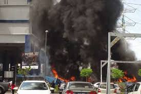The station was opened on september 1, 1998, as part of the line's first segment encompassing 10 elevated stations between kelana jaya station and pasar seni. Taman Jaya Lrt Station Gei Ah Mawtaw 6 Meikang Zomi Daily