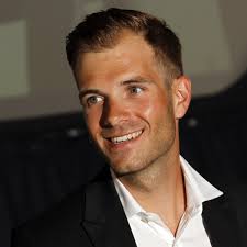 Mathieu van der Poel (18) tekent profcontract bij BKCP