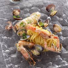 Ajouter tous les fruits de mer (ou votre préparation surgelée) bien mélanger. Spaghetti Aux Fruits De Mer De Giuseppe Feleppa Bottin Gourmand