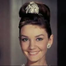 Danielle Mattson's Instagram, Twitter & Facebook