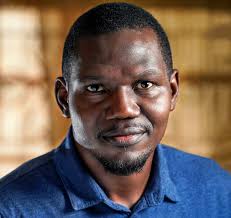 Odokotela Abahlinzayo Besifazane Bangenisa Emkhakheni Ogcwele Abesilisa