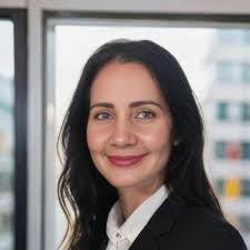 Nicole Starace's Instagram, Twitter & Facebook