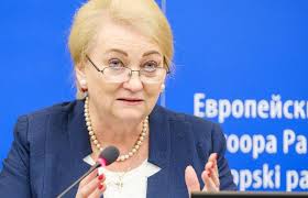 Těsno na slovenské konzervativní pravici