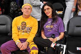 If you know their names. Red Hot Chili Peppers Bassist Flea Hat Wieder Geheiratet Gala De