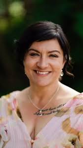 The beautiful bride. An honour to work with this bride Janelle. Smart.  Beautiful. Kind. A real gem! 💎 Thank you for having me share a part in  your big day! It was