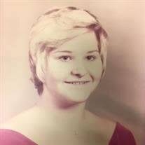 Robin Lusk's Instagram, Twitter & Facebook