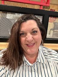 Amanda Brewton's Instagram, Twitter & Facebook