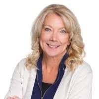 Sandy Clancy's Instagram, Twitter & Facebook