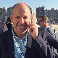 200+ perfiles de «Slosse»