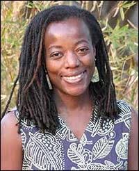 In ihrer romantrilogie beschreibt tsitsi dangarembga am beispiel einer heranwachsenden frau den kampf um das recht auf ein menschenwürdiges leben und weibliche selbstbestimmung in simbabwe. Tsitsi Dangarembga Author Of Nervous Conditions