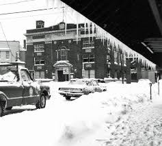 20 inches of snow on Polk Street in February 1964