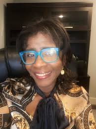 Fortunately, I keep readers at work—because I forgot to put in my contacts  this morning. 🤓