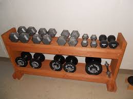 Stojak Na Ciezary Dla Komfortu I Bezpieczenstwa Http Manmax Pl Stojak Na Ciezary Dla Komfortu Garage Gym At Home Gym Gym Room At Home
