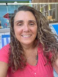 Amanda Snow (@amsnow08)