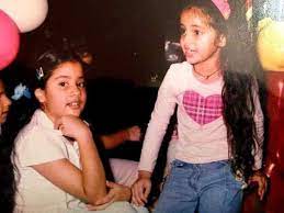 Janhvi kapoor mother name jhanvi kapoor born janhvi kapoor sister photo janhvi kapoor mother tongue janhvi kapoor daughter of janhvi kapoor childhood photos janhvi kapoor hamara photos janhvi kapoor instagram photos janhvi kapoor family photos jhanvi kapoor latest. Photo Janhvi Kapoor Looks Oh So Cute In This Sweet Childhood Throwback Picture Hindi Movie News Times Of India