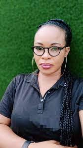 Carlotta Huff's Instagram, Twitter & Facebook