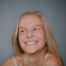 THIS GIRL MAFIA MAFIA LOVES HER BILLS