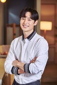 Lee je hoon starred in the hugely successful drama signal back in 2016 and got the chance to do a film parody with gdragon himself on an infinity challenge episode. Lee Je Hoon A Huge Fan Of Stove League Makes Special Appearance In The Drama Hancinema