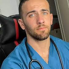 Lorene Hardy's Instagram, Twitter & Facebook