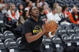 Lakers Rumors: Adou Thiero Participates In First Full-Contact Stay-Ready Game