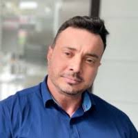 300+ perfis com “Amâncio”