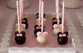 Minnie Mouse Birthday Party Ideas Photo 5 Of 18 Minnie Mouse Cake Pops Minnie Cake Minnie Mouse Birthday
