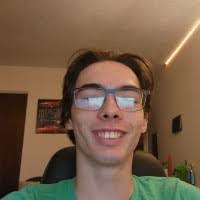 Travis Hewitt's Instagram, Twitter & Facebook