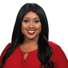 Laura Yetsko's Instagram, Twitter & Facebook