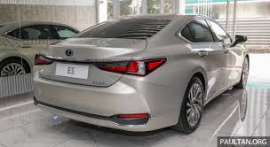 Adalah diketahui bahawa variasi perdana lexus lc convertible sport + pack juga akan tersedia. Galeri Lexus Es 250 Luxury 2019 Dari Rm332 888 Paultan Org