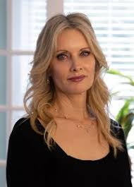 Stephanie Dillman's Instagram, Twitter & Facebook