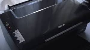 Systèmes d'exploitation microsoft windows j'ai acherte une imprimante epson stylus sx105 j'ai perdu le mode emploi j e ne sai spas commentfaire pour changer les cartouches d'encre. Repair Epson Stylus Sx100 Sx105 Two Solid Red And Green Blink Youtube