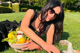 Meghan Markles Friend Abigail Spencer Celebrates Her New Lifestyle Brand