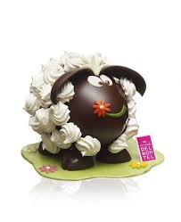 Les Chocolats Pour Feter Paques En 2020 Chocolat Paques Oeufs En Chocolat Paques 2014