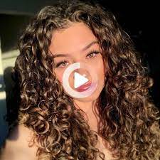 Pin On H A I R Medium Length Curly Hair Medium Curly Hair Styles Curly Hair Styles