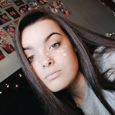 Alyssa Laney (alyssalaney16)