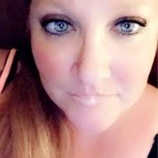 Brenda Persinger's Instagram, Twitter & Facebook