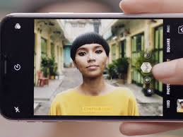 Apple Shares New Video Highlighting Portrait Lighting On Iphone X Macrumors