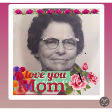 Maxine Alford's Instagram, Twitter & Facebook