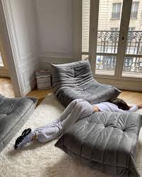 Get Ready For The New Lay Down Challenge Waiting For Your Stories Yup Yuppi Yeah Everybody Get Down Get Down In 2020 Home Room Inspo Room