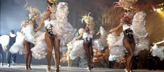 Bei über 25 grad und sonnenschein wird karneval auf teneriffa natürlich draußen gefeiert. Karnevalsgruppen Tenerife