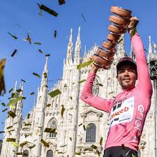 Tom dumoulin was born on the 11th of november, 1990. Tom Dumoulin Wins 100th Giro D Italia After Pulsating Time Trial Finish Giro D Italia The Guardian