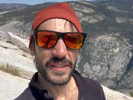 64kms. 5 Days. 2000m of climbing., Highest point: 10,000 ft., Lowest temp:  -3°C., Highest temp: 30°C, Nick’s pack: 35lbs., Bianca’s: 29lbs., This  wasn’t just a hike — this was a dream over a decade in ...